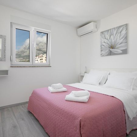 Sea View Apartments Dammi With Free Parking Makarska Exterior foto