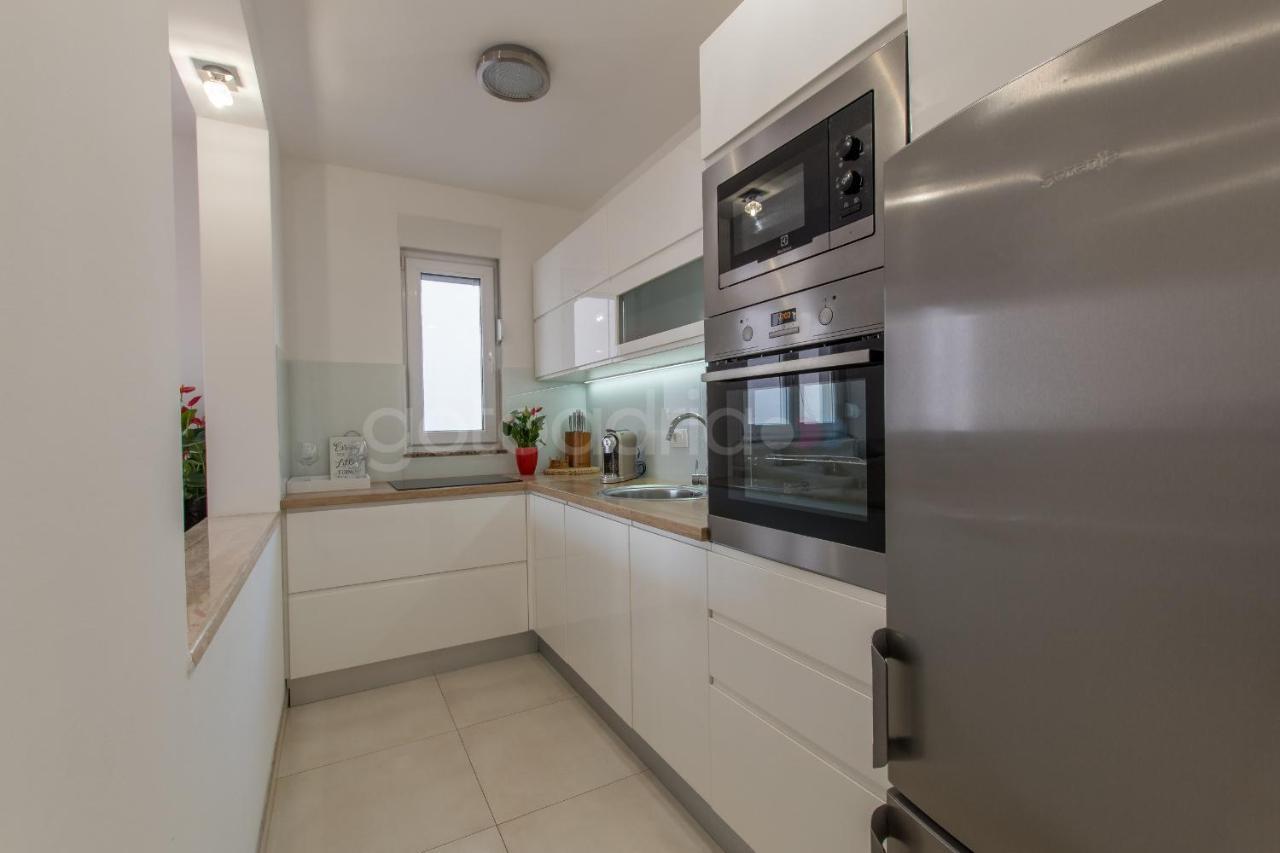 Sea View Apartments Dammi With Free Parking Makarska Exterior foto